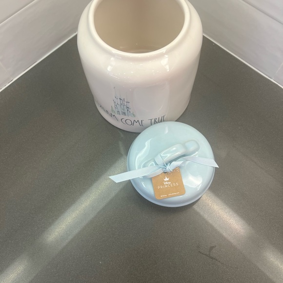 Rae Dunn Cinderella - Picture 6 of 13